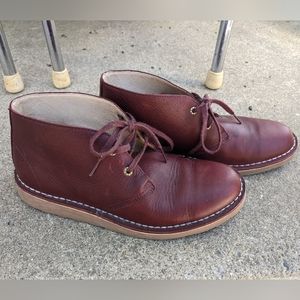 LL Bean women's Stonington Chukka boot, size 10, brown leather, worn once